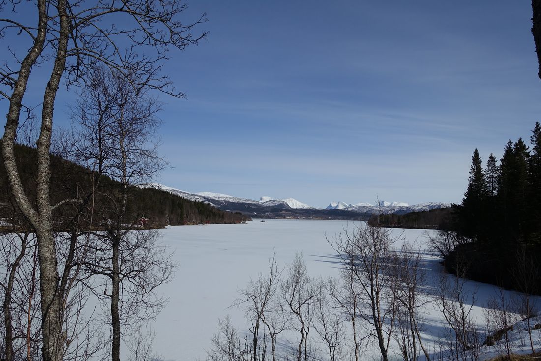 Solöyvatnet. (2015:04:11)