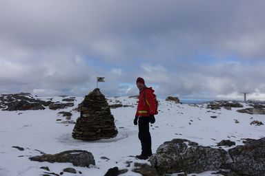 Top of Keiservarden (ca. 340 m above sealevel). (2015:04:03)
