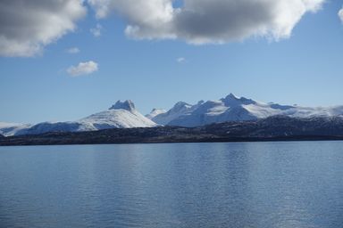 And some more mountains south of Bodösjöen. (2015:04:04)