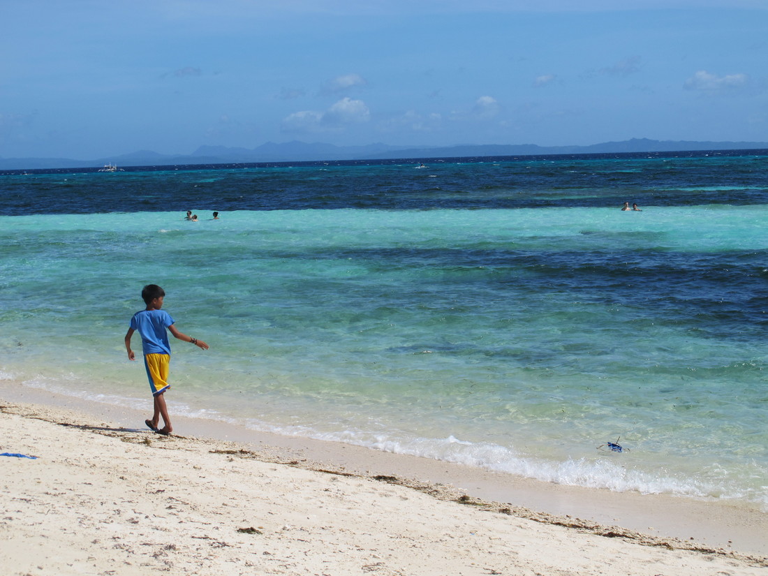 Malapascua New Year. (2013:01:01)