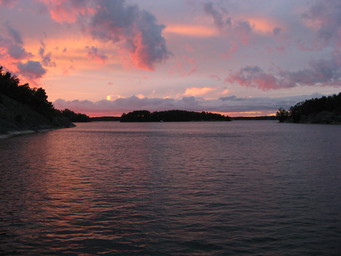 Stockholm Archipelago. Sunset. (2007:09:03)