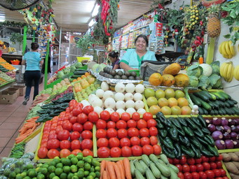 Mexico, market in La Paz. Beautiful vegetables. (2011:10:13)