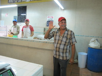 Mexico, market in La Paz. Friendly uncles. (2011:10:13)